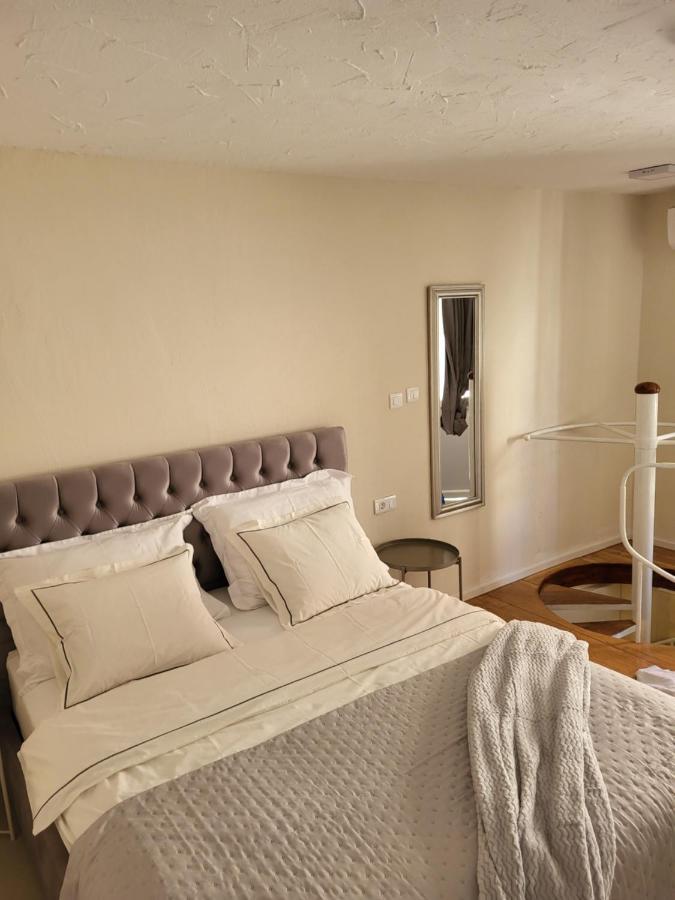 Old Town Sedlar Apartment Σπλιτ Εξωτερικό φωτογραφία